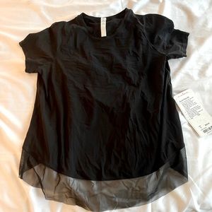 Lululemon black top